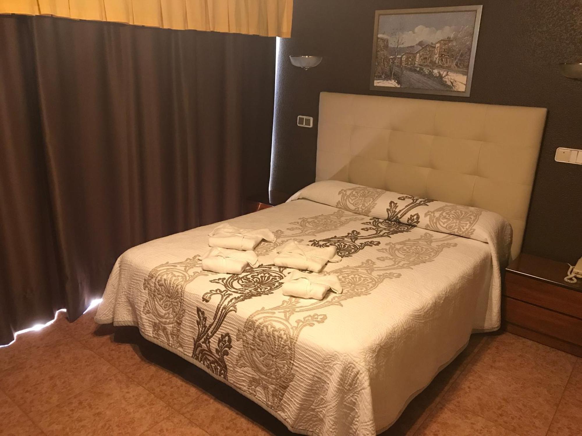 Hotel Gala Noja Eksteriør bilde